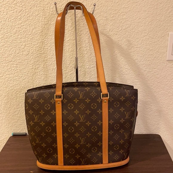 Louis Vuitton Handbags - Authentic Louis Vuitton Babylone